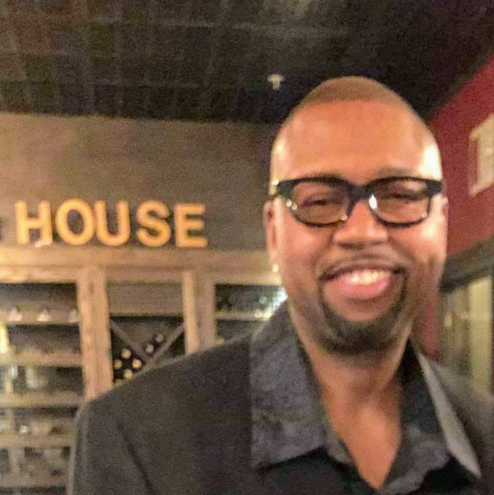 Meet your Posher, Anthony